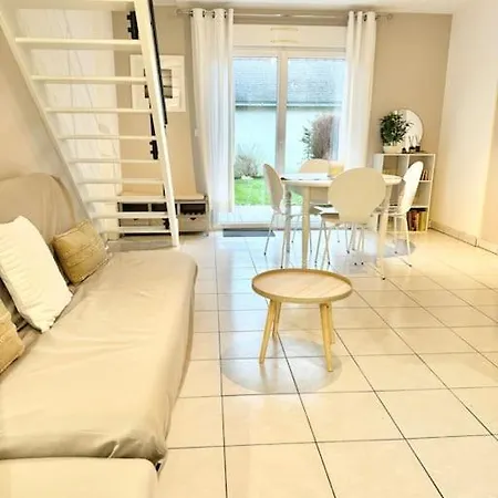 Marnelly Maison 4 Adultes Et 1 Enfants Avec Jardin Privatif Expose Sud