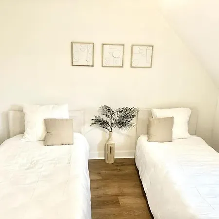 Marnelly Maison 4 Adultes Et 1 Enfants Avec Jardin Privatif Expose Sud *