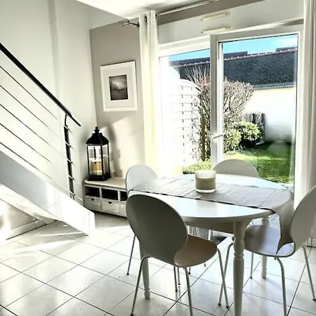 Marnelly Maison 4 Adultes Et 1 Enfants Avec Jardin Privatif Expose Sud Ploemeur